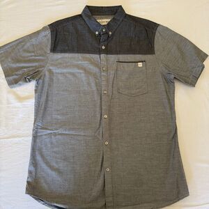 Depart West Button Up Shirt | Men’s M | Short Sleeve | Gray Colorblock | Buckle